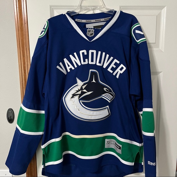 Reebok Other - Vancouver Canucks Jersey